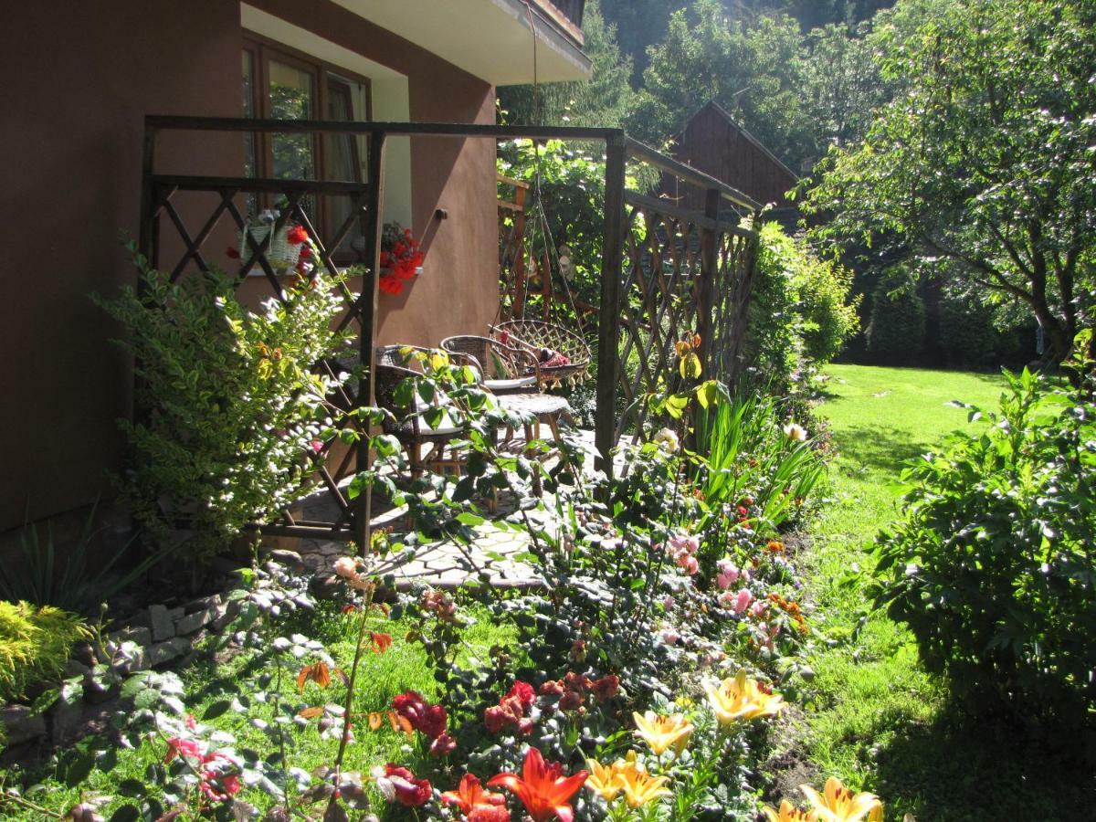 Gospodarstwo Agroturystyczne U Ani Krosnica  Exterior foto